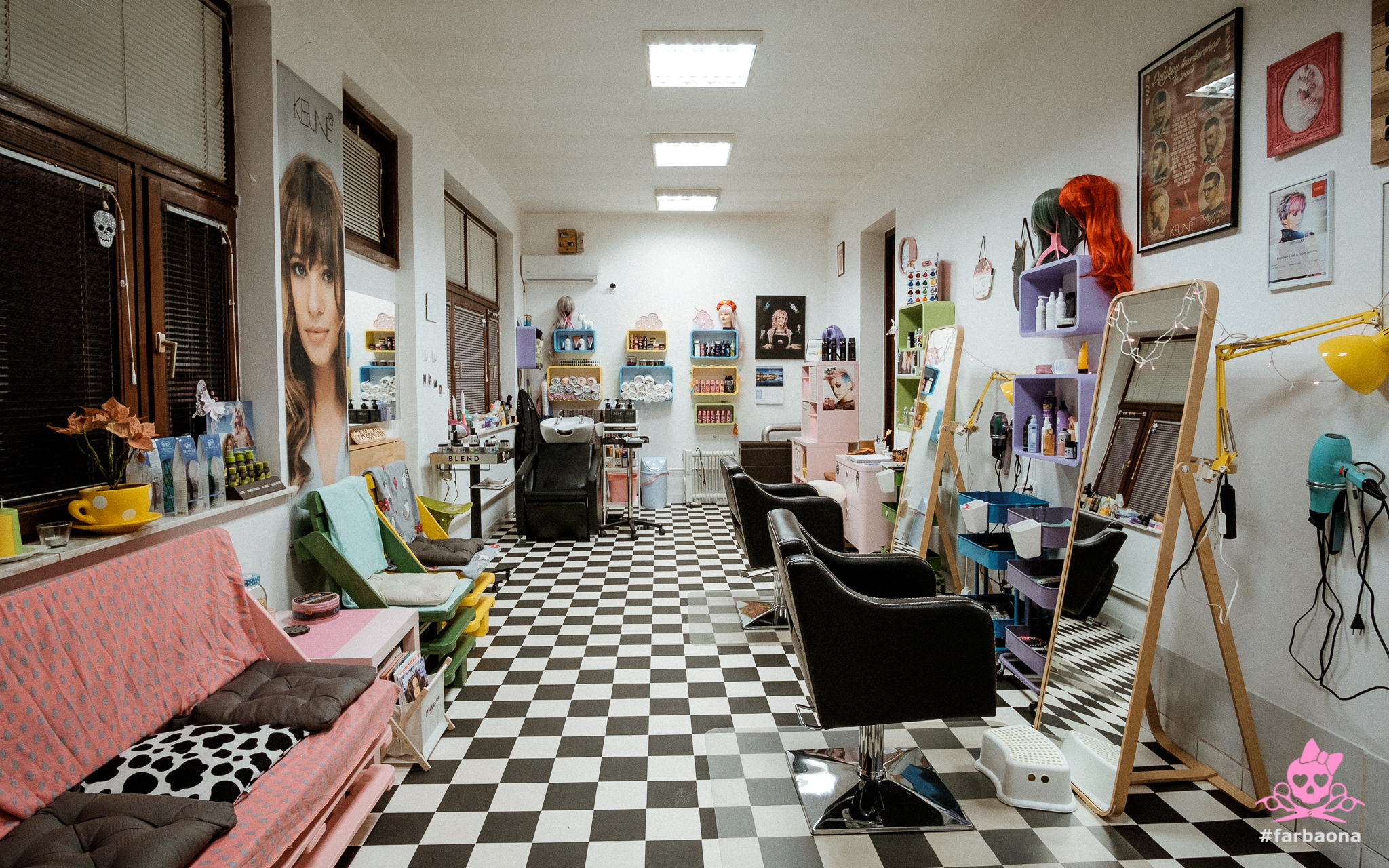 Farbaona frizerski salon - unutrašnjost